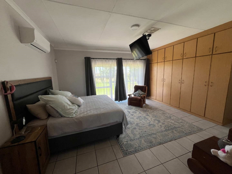 3 Bedroom Property for Sale in Olyfvenhoudtsdrift Northern Cape